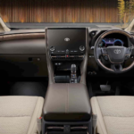 Toyota Alphard (2)