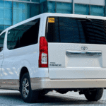 Toyota Hiace VIP (3)
